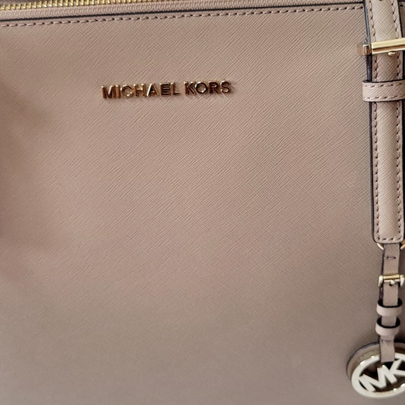 Michael Kors Purse - Picture 4 of 10